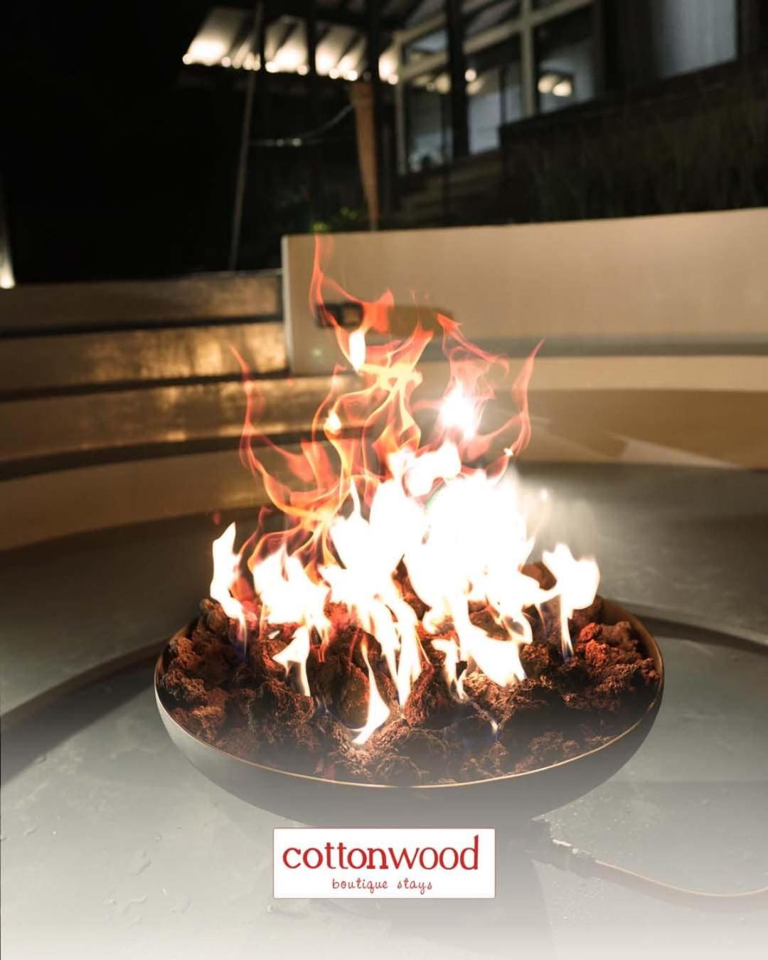 Vila Cottonwood Yaputa Heated-Onsen Netflix Api-Unggun Karaoke Ps4 Sampal Exteriér fotografie